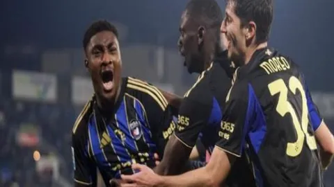 “英超第33轮：曼城迎战卢顿”